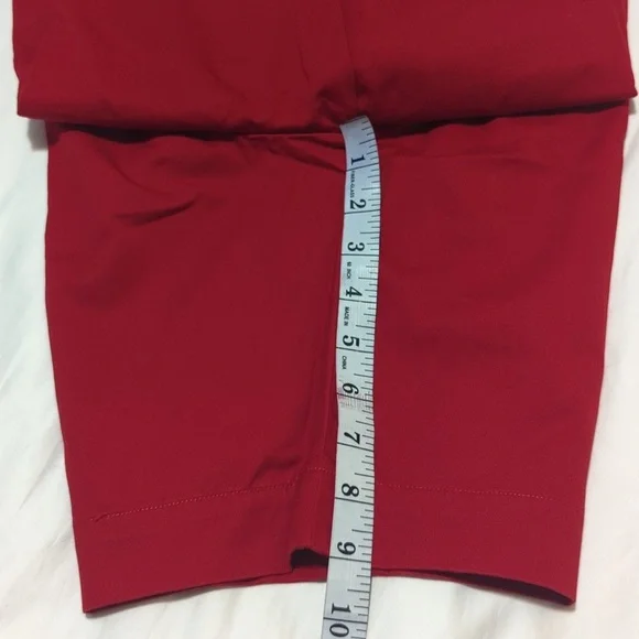 Polo Ralph Lauren men's #32 red shorts. - Picture 7 of 8